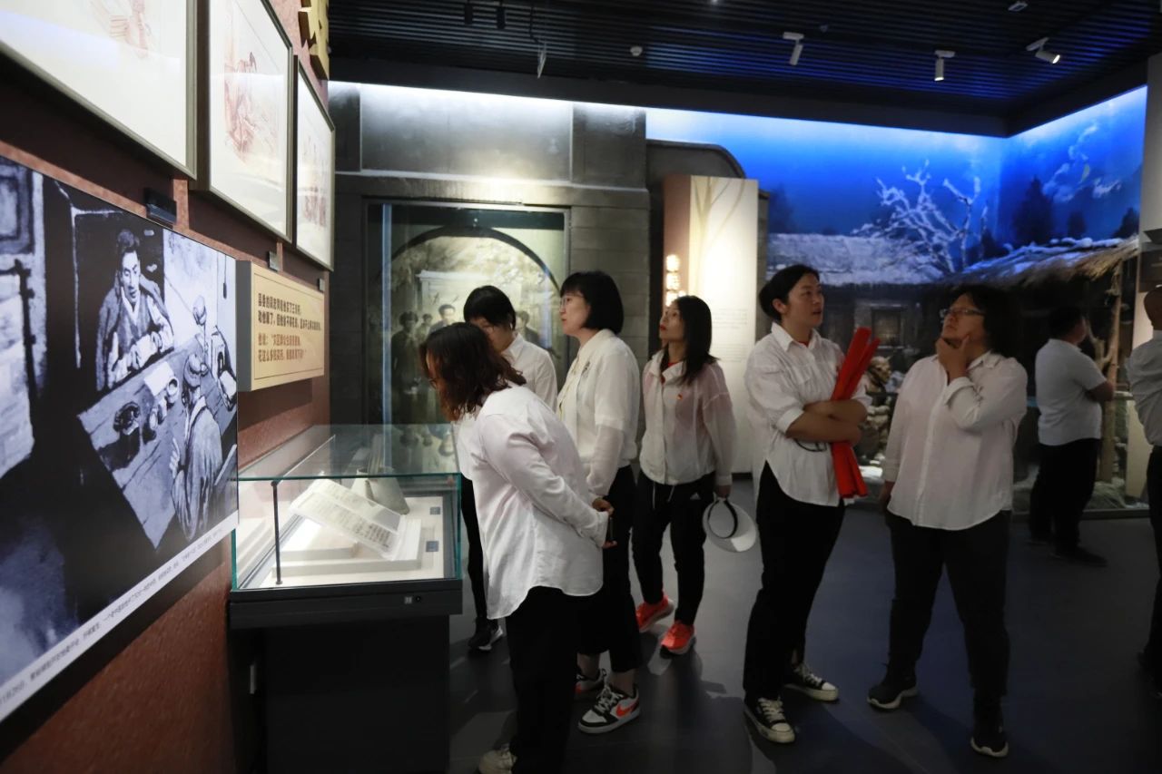 砥礪初心使命，汲取奮進力量丨花花牛乳業(yè)集團黨委組織開展學習“焦裕祿精神”主題黨日活動