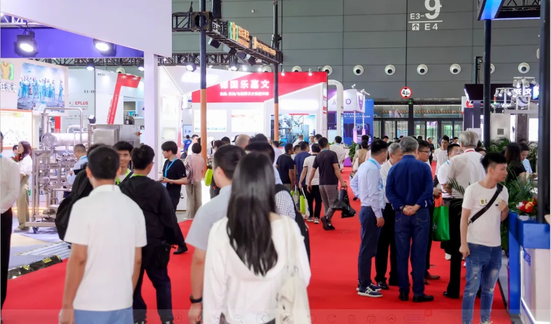 花花牛乳業(yè)集團黨委書記、董事長唐洪峰一行參加中國乳制品工業(yè)協(xié)會第三十次年會暨2024中國（國際）乳業(yè)技術博覽會