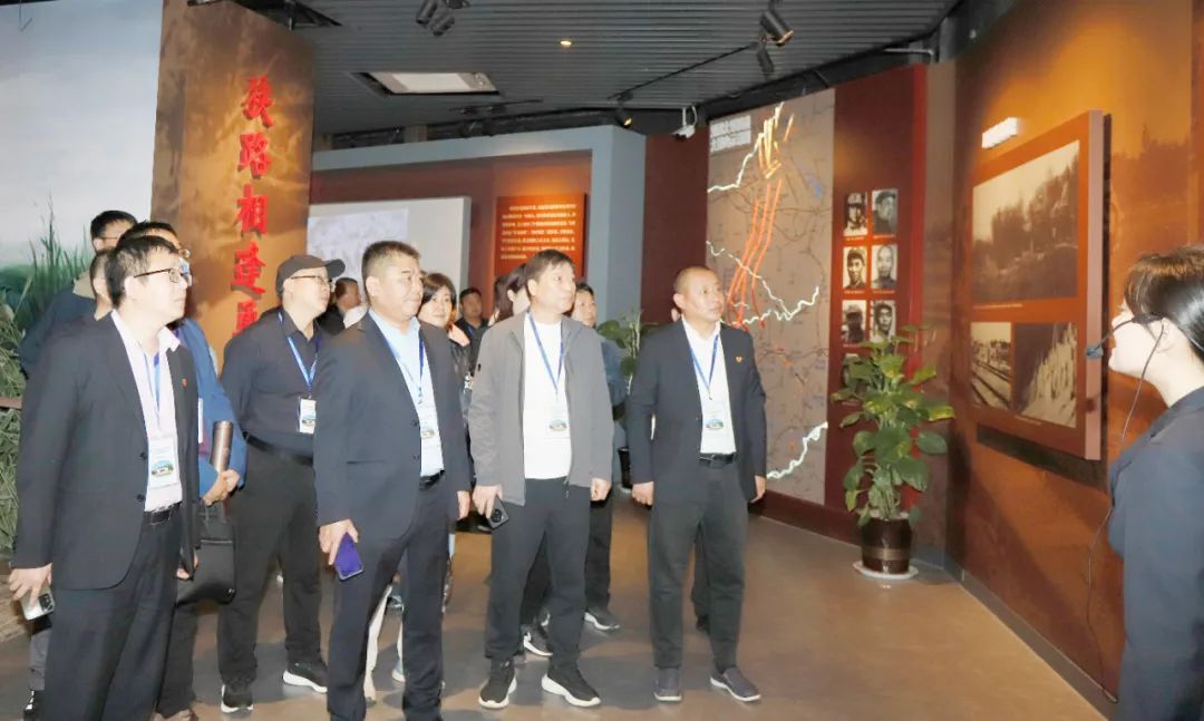 傳承紅色基因·踐行初心使命 | 花花牛乳業(yè)集團(tuán)黨務(wù)干部赴河南大別山干部學(xué)院開展綜合素質(zhì)提升教育培訓(xùn) 傳承紅色基因·踐行初心使命 | 花花牛乳業(yè)集團(tuán)黨務(wù)干部赴河南大別山干部學(xué)院開展綜合素質(zhì)提升教育培訓(xùn)