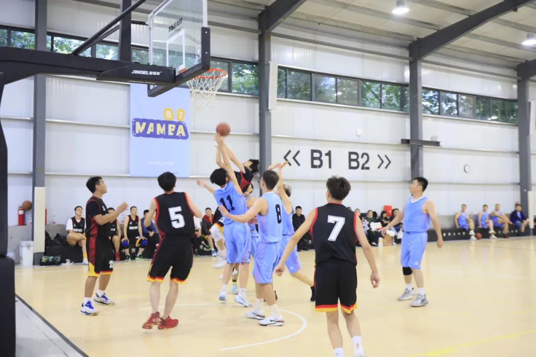 花花牛丨奪冠，奪冠，奪冠?。?！用冠軍為中國健兒喝彩?。?！