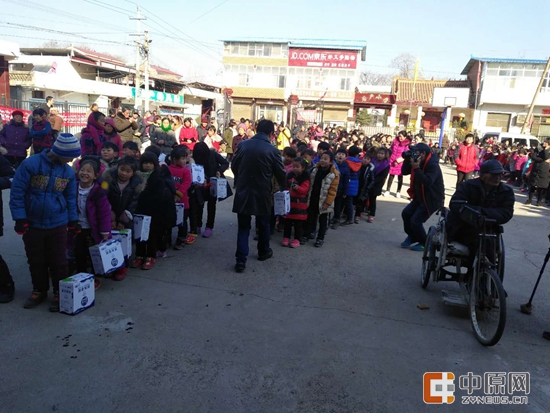花花牛暖冬公益行走進(jìn)汝州活動啟動 花花牛暖冬公益行走進(jìn)汝州活動啟動