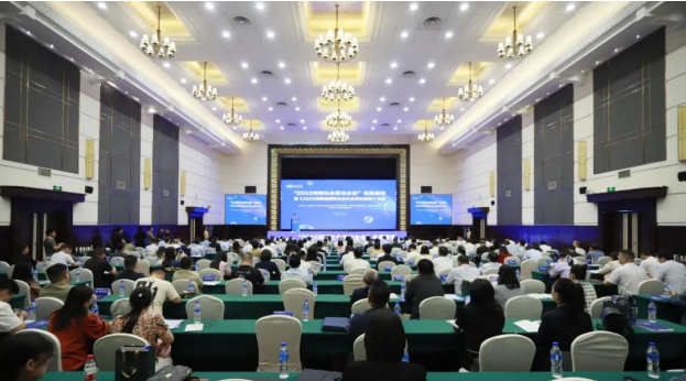 國(guó)企擔(dān)當(dāng) | 花花牛乳業(yè)集團(tuán)斬獲“2023河南社會(huì)責(zé)任企業(yè)”推選活動(dòng)兩項(xiàng)大獎(jiǎng)??！