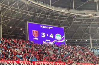 榮耀時刻，共赴巔峰——河南花花牛乳業(yè)集團(tuán)見證河南足球歷史性突破，與一億家鄉(xiāng)人民共燃鐵血榮光！